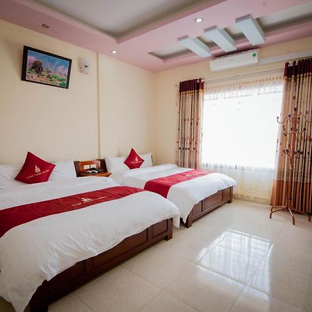 Lam Tung Hotel Dong Van - By Bay Luxury エクステリア 写真