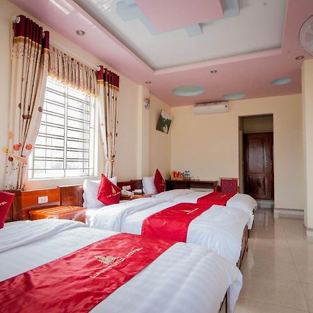 Lam Tung Hotel Dong Van - By Bay Luxury エクステリア 写真