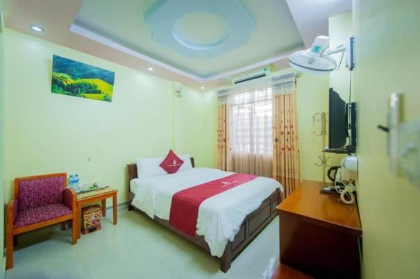 Lam Tung Hotel Dong Van - By Bay Luxury エクステリア 写真