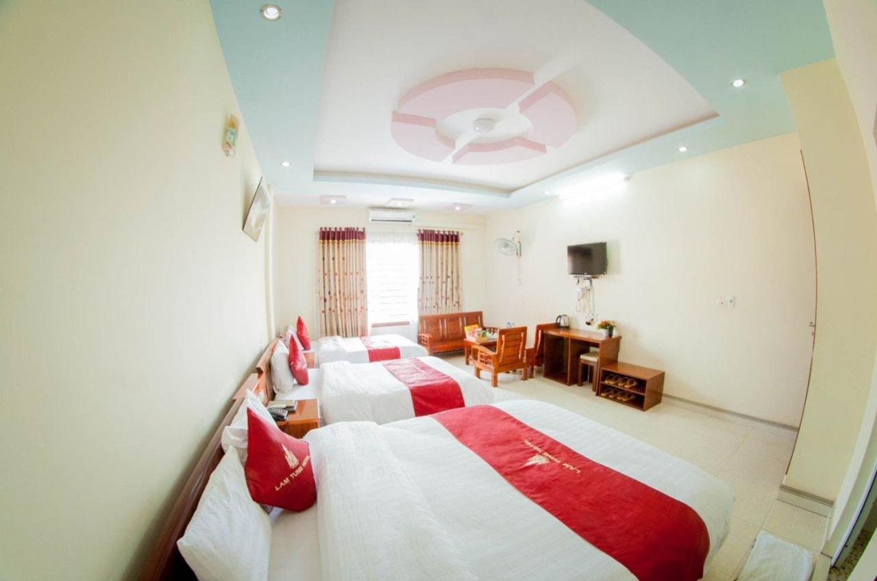 Lam Tung Hotel Dong Van - By Bay Luxury エクステリア 写真